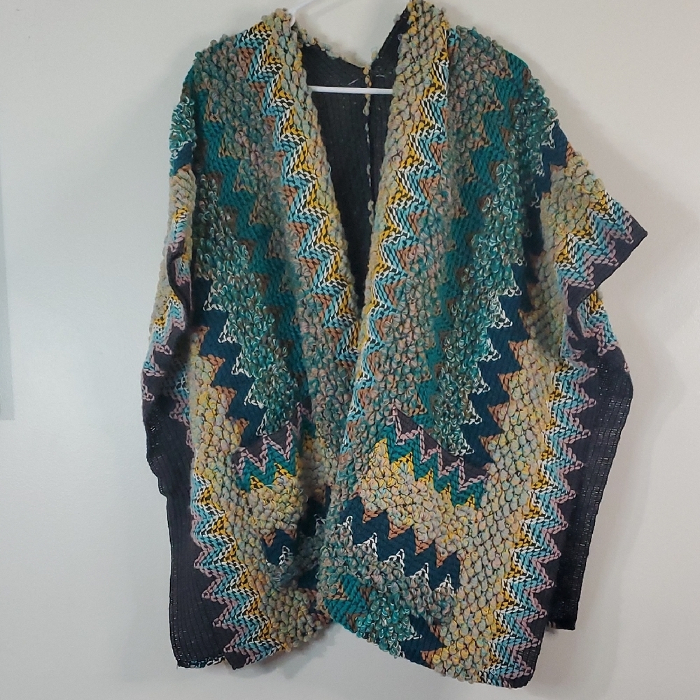 Angie Boucle Mosaic Knitted Chevron Shawl With Pockets Bohemian Lined